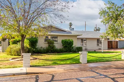 8126 N 16th Drive, Phoenix, AZ 85021 - Photo 2