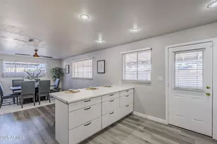 2445 W Diana Ave, Phoenix, AZ 85021 - Photo 12