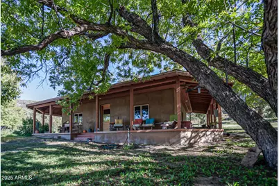 1360 S Grisby Road, Skull Valley, AZ 86338 - Photo 14