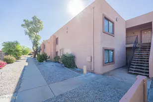 330 S Beck Ave, Tempe, AZ 85281 - Photo 2