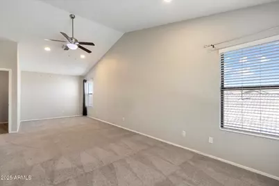 4714 E Prickly Pear Trail, Phoenix, AZ 85050 - Photo 18