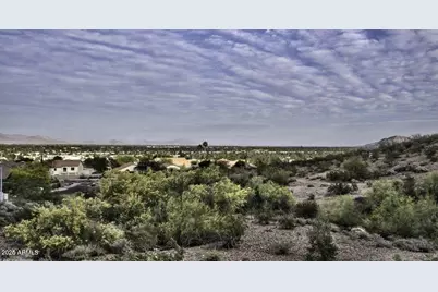 2703 E Friess Drive #5, Phoenix, AZ 85032 - Photo 4