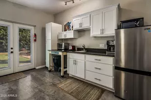 136 W Granada Rd, Phoenix, AZ 85003 - Photo 32