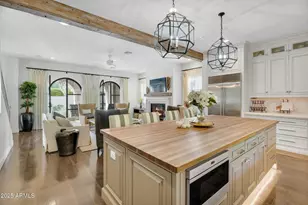 3507 North 39th Pl, Phoenix, AZ 85018 - Photo 2