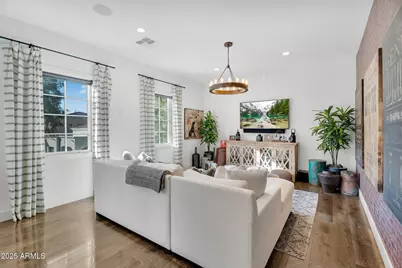 3507 N 39th Place, Phoenix, AZ 85018 - Photo 36