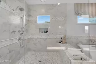 3507 North 39th Pl, Phoenix, AZ 85018 - Photo 32