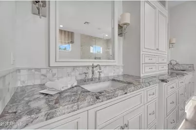 3507 N 39th Place, Phoenix, AZ 85018 - Photo 30