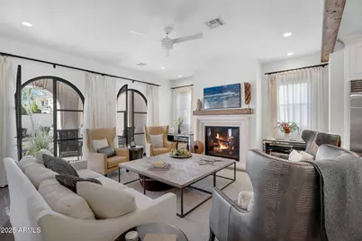 3507 N 39th Place, Phoenix, AZ 85018 - Photo 4