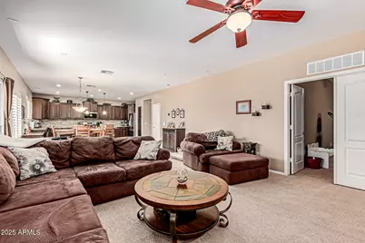 9561 W Frank Avenue, Peoria, AZ 85382 - Photo 8