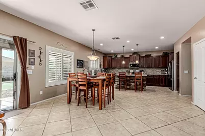 9561 W Frank Avenue, Peoria, AZ 85382 - Photo 10