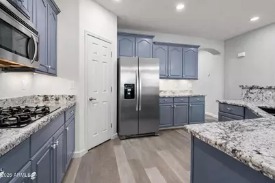 20652 N Donithan Way, Maricopa, AZ 85138 - Photo 8