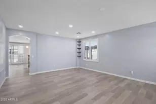 20652 N Donithan Way, Maricopa, AZ 85138 - Photo 4