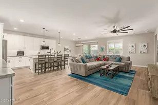 16863 W Maya Wy, Surprise, AZ 85387 - Photo 6