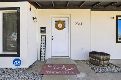2341 W Laurel Lane, Phoenix, AZ 85029 - Photo 2