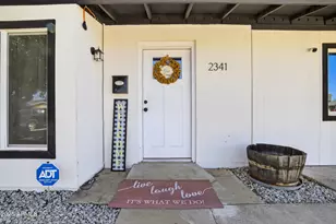 2341 W Laurel Ln, Phoenix, AZ 85029 - Photo 2