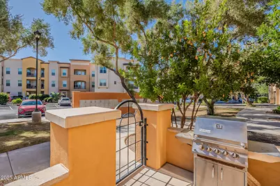 14575 W Mountain View Boulevard #411, Surprise, AZ 85374 - Photo 4