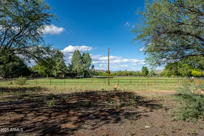 10881 E Pear Tree Drive #15, Cornville, AZ 86325 - Photo 4