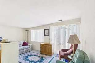 794 S Cinnabar Dr, Apache Junction, AZ 85119 - Photo 4