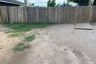 3636 N 86th Ln, Phoenix, AZ 85037 - Photo 6