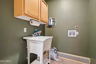 5124 Strawberry Ln, Happy Jack, AZ 86024 - Photo 38