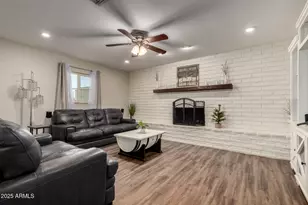 2418 W Greenbriar Dr, Phoenix, AZ 85023 - Photo 6