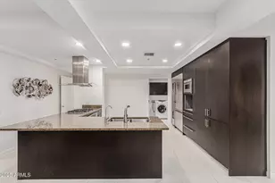 7121 E Rancho Vista Dr, Scottsdale, AZ 85251 - Photo 12