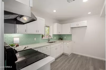 122 E Ash Avenue, Casa Grande, AZ 85122 - Photo 4