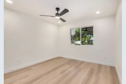 2501 E Pebble Beach Drive, Tempe, AZ 85282 - Photo 22