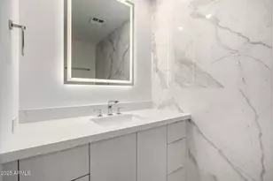 7161 E Rancho Vista Dr, Scottsdale, AZ 85251 - Photo 28