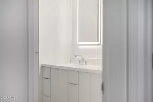 7161 E Rancho Vista Dr, Scottsdale, AZ 85251 - Photo 24