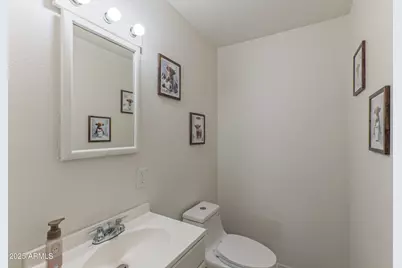 13150 N 22nd Avenue, Phoenix, AZ 85029 - Photo 12