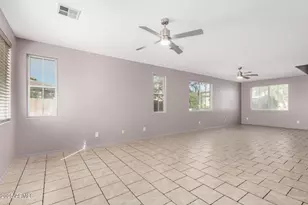 3911 E Pollack St, Phoenix, AZ 85042 - Photo 10