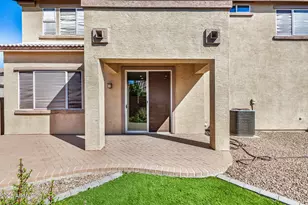 3911 E Pollack St, Phoenix, AZ 85042 - Photo 36