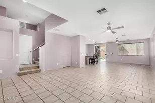 3911 E Pollack St, Phoenix, AZ 85042 - Photo 8