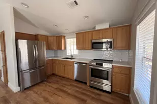 10960 N 67th Ave, Glendale, AZ 85304 - Photo 12