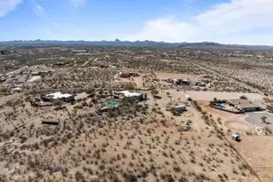20910 W Cattle Iron Dr, Wickenburg, AZ 85390 - Photo 58