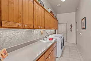 20910 W Cattle Iron Dr, Wickenburg, AZ 85390 - Photo 38