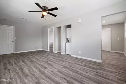 1940 W Amelia Avenue #1940, Phoenix, AZ 85015 - Photo 8