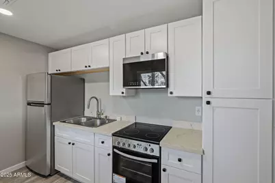 1940 W Amelia Avenue #1940, Phoenix, AZ 85015 - Photo 12