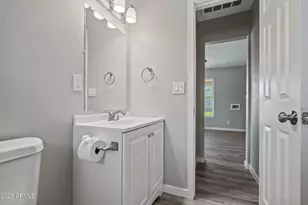 1940 W Amelia Ave, Phoenix, AZ 85015 - Photo 10