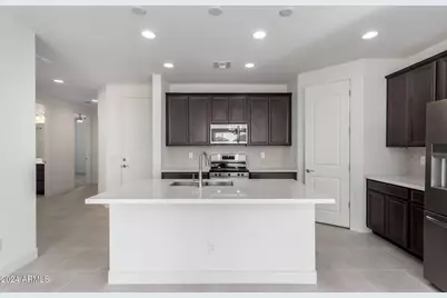 21591 W Papago Street, Buckeye, AZ 85326 - Photo 10