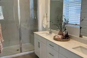 11242 W Luxton Ln, Tolleson, AZ 85353 - Photo 10