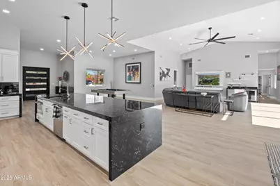 6715 E Montecito Avenue, Scottsdale, AZ 85251 - Photo 14