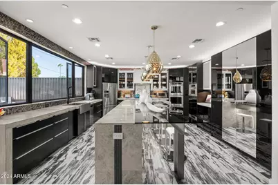 8614 E Berridge Lane, Scottsdale, AZ 85250 - Photo 12