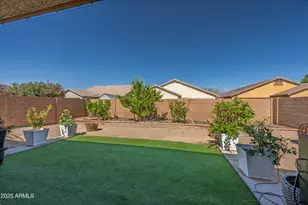 38202 W Isabella Ln, Maricopa, AZ 85138 - Photo 22
