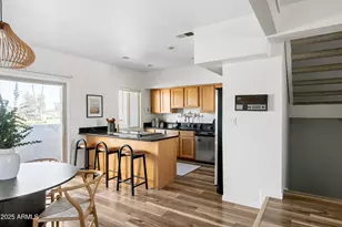 2524 S El Paradiso Dr, Mesa, AZ 85202 - Photo 8