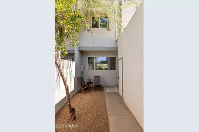 2524 S El Paradiso Drive #32, Mesa, AZ 85202 - Photo 2