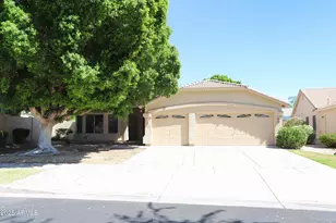 4953 S Moss Dr, Chandler, AZ 85248 - Photo 1
