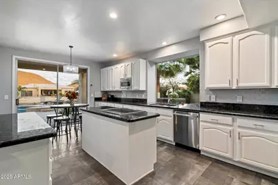 21659 N 58th Avenue, Glendale, AZ 85308 - Photo 12