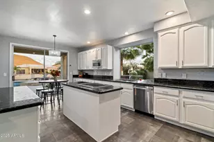 21659 N 58th Ave, Glendale, AZ 85308 - Photo 12